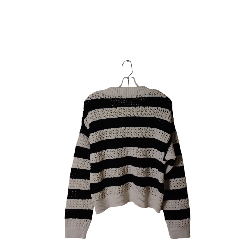 Universal Thread Women's L Navy White Stripe Crochet Long Sleeve Sweater Size L - Picture 2 of 5